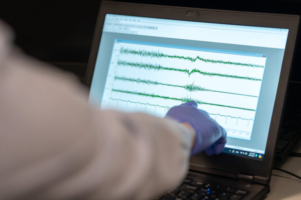 Naujas darbas sukuria naujos kartos bioelektroninės medicinos gaires
