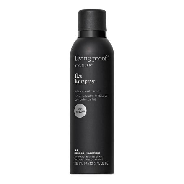 „Living Proof“ stiliaus laboratorijos purškimas, revoliucinis lakštas, siūlantis vidutinį, lanksčią ir malonią fiksaciją (24,99 euro „Sephora“).