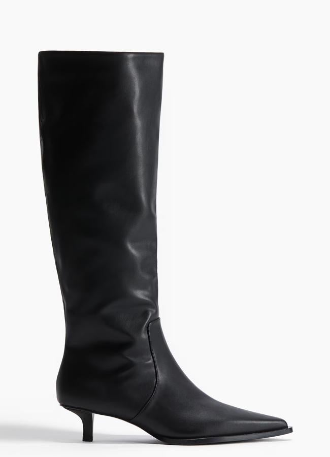 H&M žemakulniai vidutinio kirpimo aulinukai, 74,99 eur.
