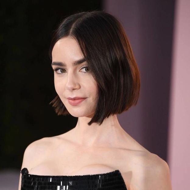Lily Collins su Bob Cuadrado arba Carré tendencija