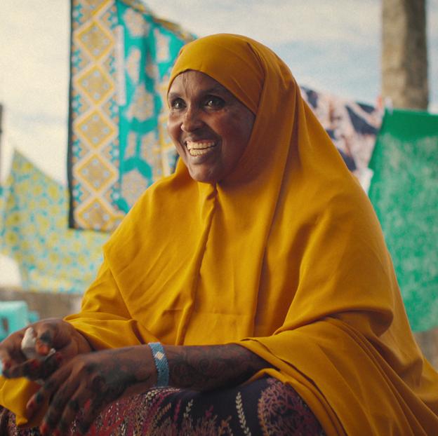 Halima Weheliye, viena iš moterų, pasirodžiusių dokumente, vaizduojant, kaip mes išgyvename „Juodojo vanago“ kritimą.