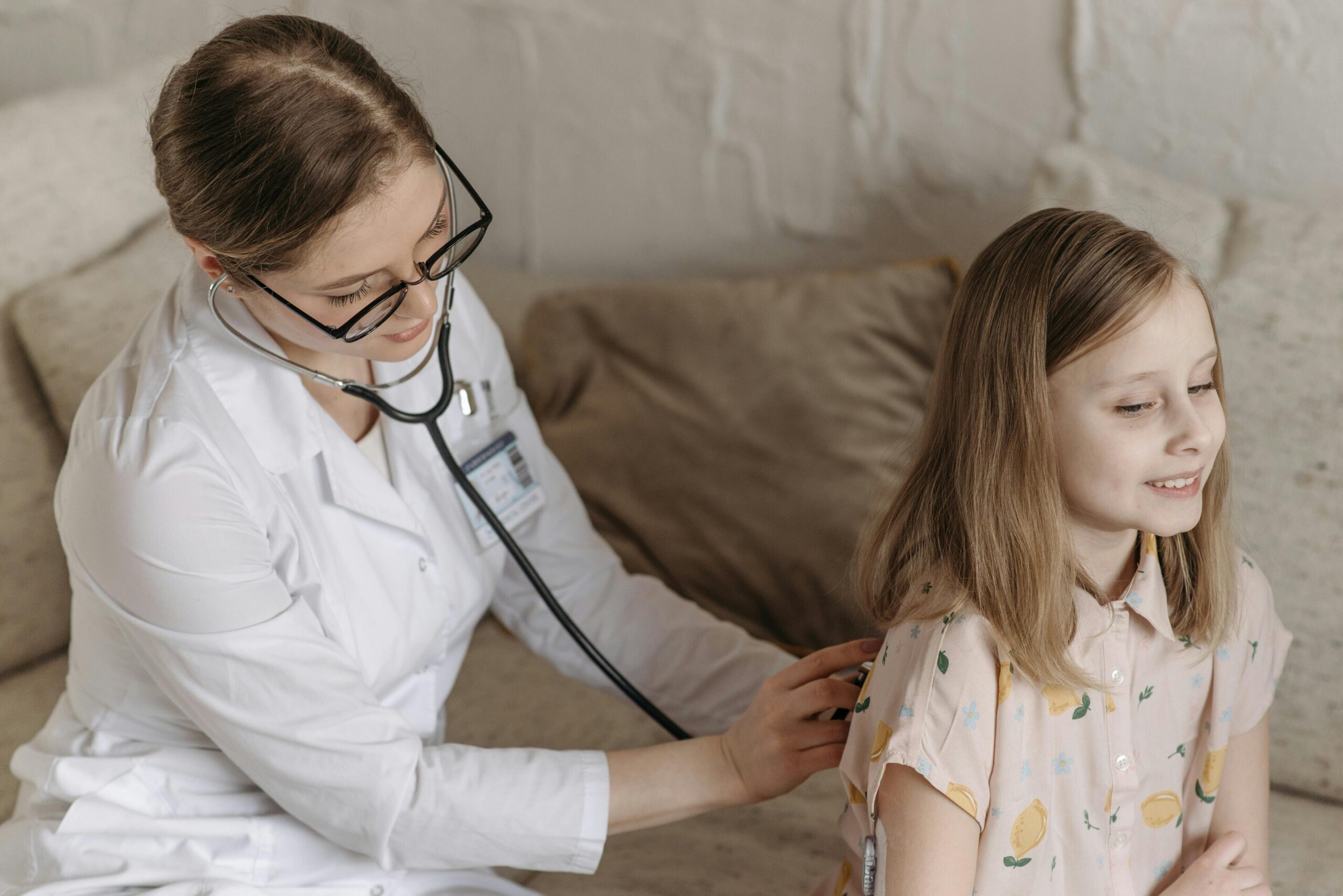 Po pneumonijos antplūdžio visuomenės sveikatos ekspertas paaiškina, kaip apsaugoti save ir savo vaiką