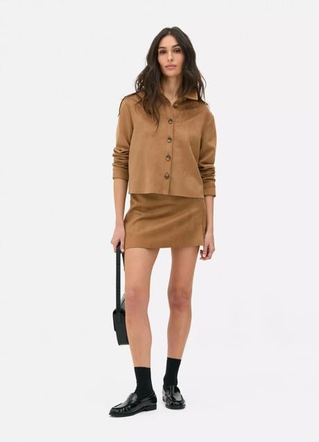 „Primark's Suede“ marškinėliai (18 eurų)