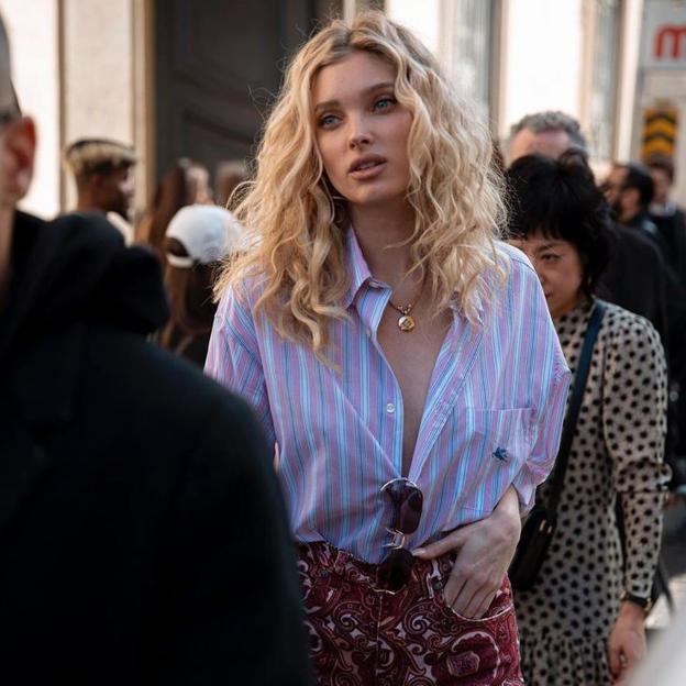 „Elsa Hosk“ su burbulo permu per pusę plaukų