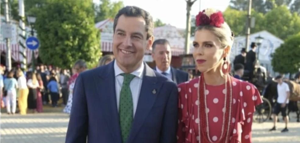 Manuela Villena, geriausiai apsirengusi balandžio mugėje su flamenko molių ir gėlių kostiumu natūraliais plaukais