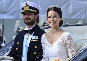 Tai buvo Sofijos vestuvinė suknelė Švedijoje: įkvėpta Kate Middleton ir pagaminta Ispanijos antspaudu