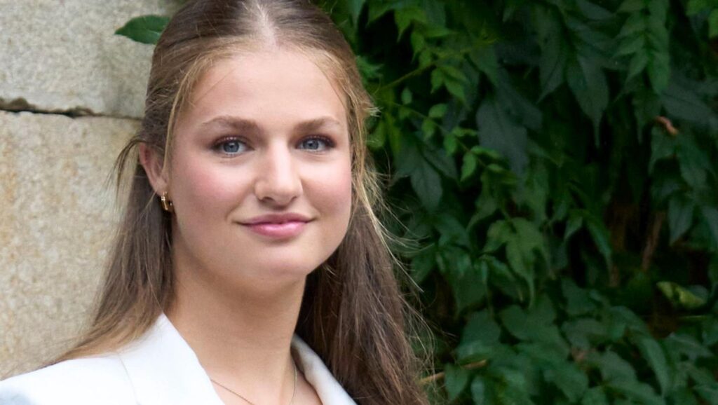 Princesė Leonor jungiasi prie gyvūnų brangakmenių mados: jos originalus žiedas ir kiti kūriniai, kurie jus mylės