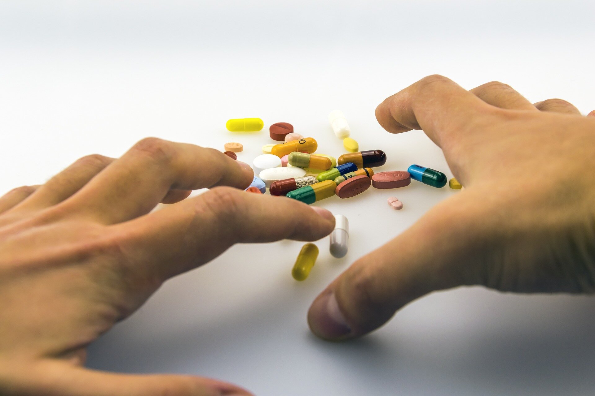 Polisubstance dalyvavimas jaunimo opioidų perdozavimuose padidėja su amžiumi