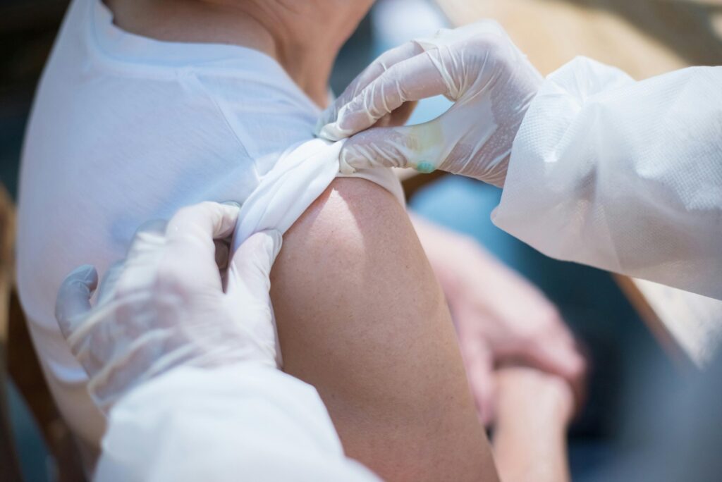 Vienas RSV vakcinos šūvis du sezonus buvo veiksmingas prieš vyresnio amžiaus suaugusiųjų hospitalizaciją