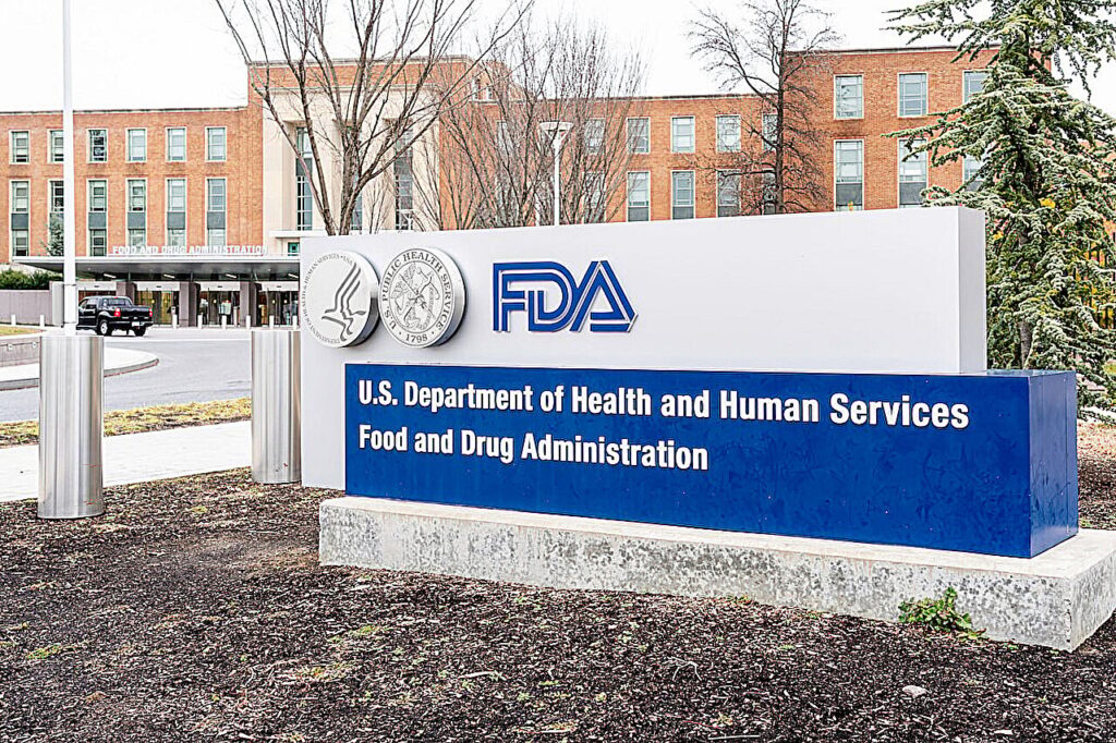 FDA gali palengvinti įspėjimą apie hormonų terapiją menopauzės simptomams