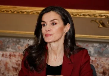 Blogiausias karalienės Letizijos košmaras: karalius Juanas Carlosas pateikia savo įvykio Palmos katedroje versiją