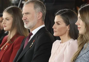 Perspėjimas Ispanijos ir Graikijos karališkosiose šeimose: kritinė Graikijos Irenos padėtis