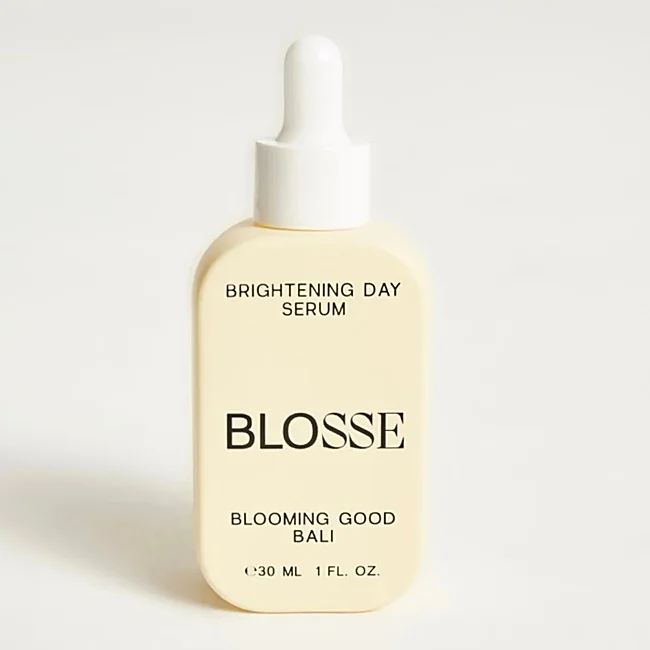Blosse Day Illuminating Serum.
