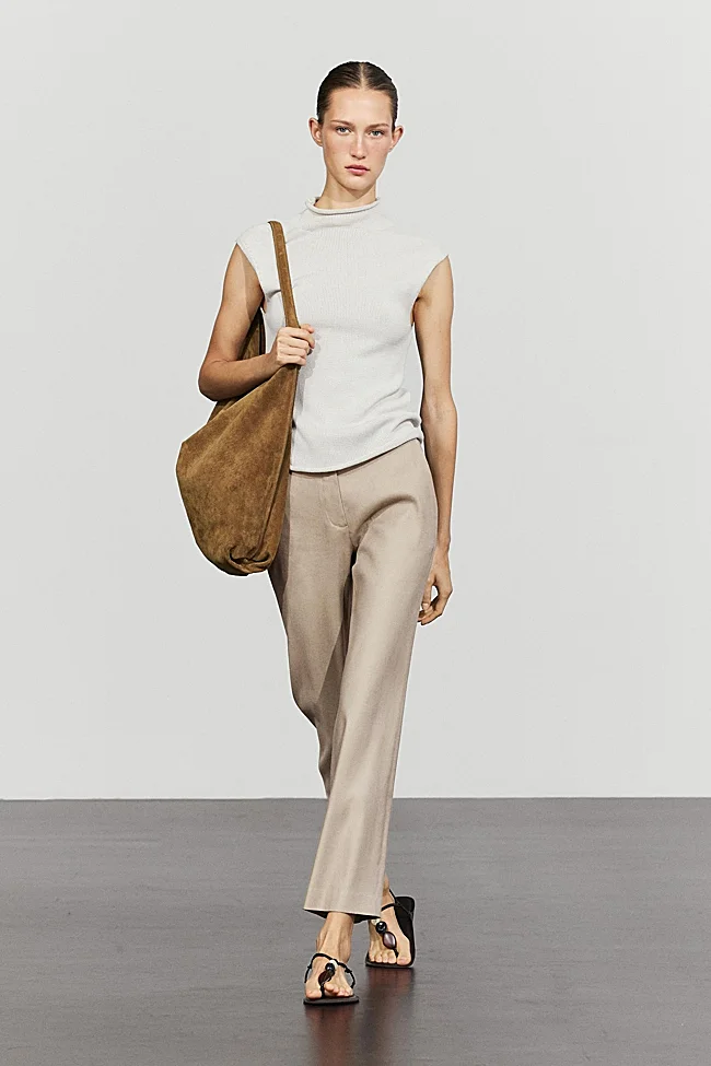 Massimo Dutti tiesios kelnės (59,99 euro)