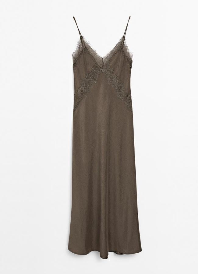 MIDI Massimo Dutti apatinio trikotažo suknelė (89,95 euro)