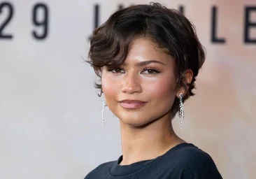 Trumpi plaukai taip pat gali būti elegantiški ir moteriški: Zendaya ir kitos įžymybės, kurios tai įrodė