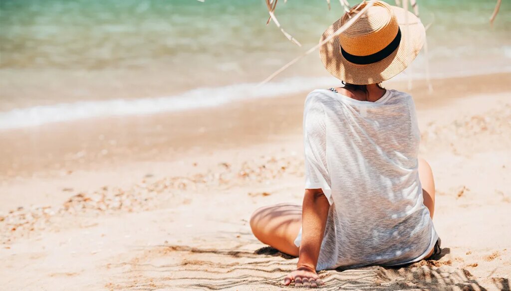 Melanoma, kaip išsirinkti aprangą profilaktikai: patarimai dėl tinkamų drabužių ir aksesuarų