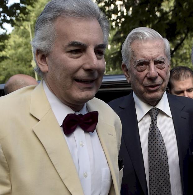 Tai Álvaro, būsimas Marqués de Vargas Llosa: istorikas, išsiskyręs ir su naujais romantiškais santykiais