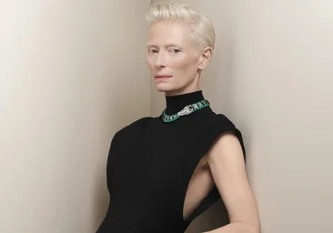 Tilda Swinton debiutuoja kaip „Cartier“ ambasadorė, pristatydama prekės ženklo „Into the Wild universe“