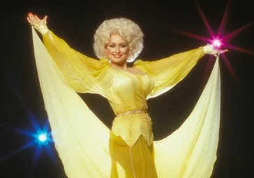 Mirė kantri muzikos legenda Dolly Parton