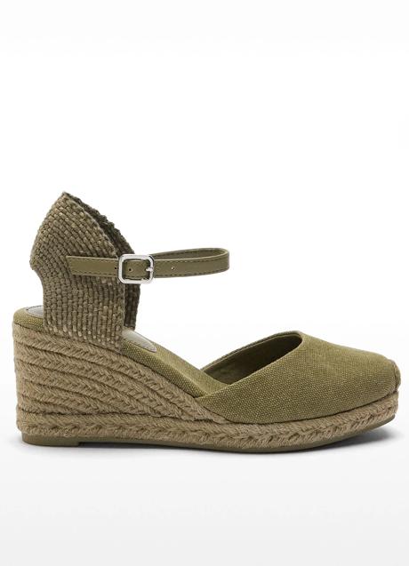 „Parfois Esparto Espargatas“ (32,99 euro)